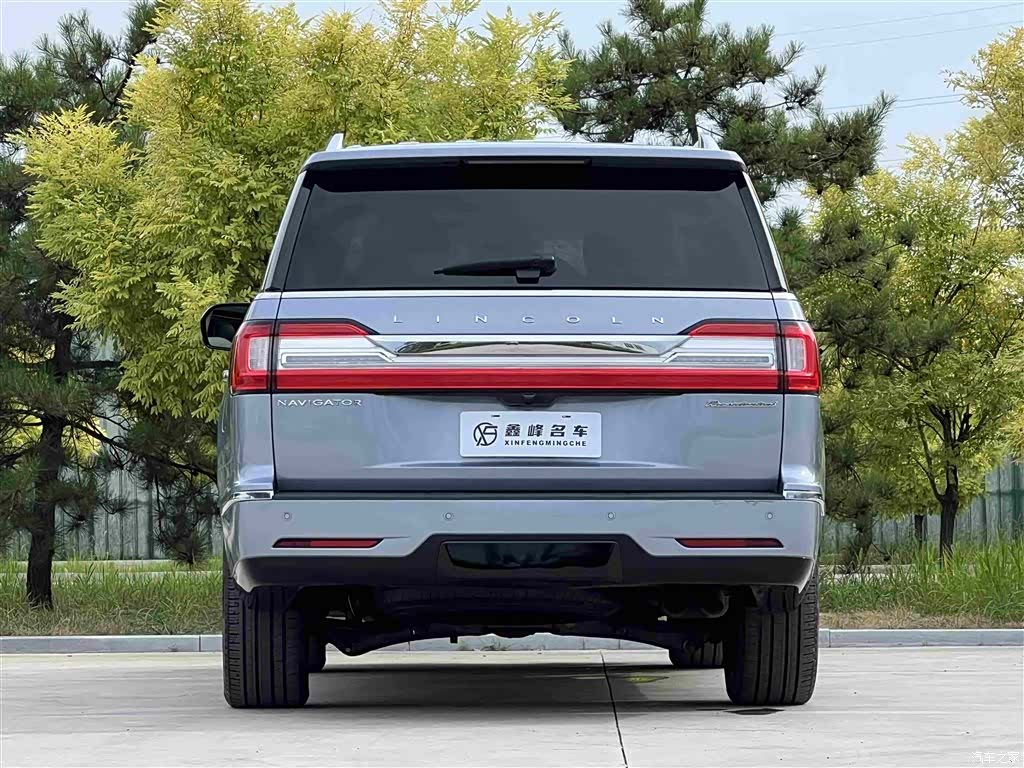 Lincoln Navigator, 2019 35