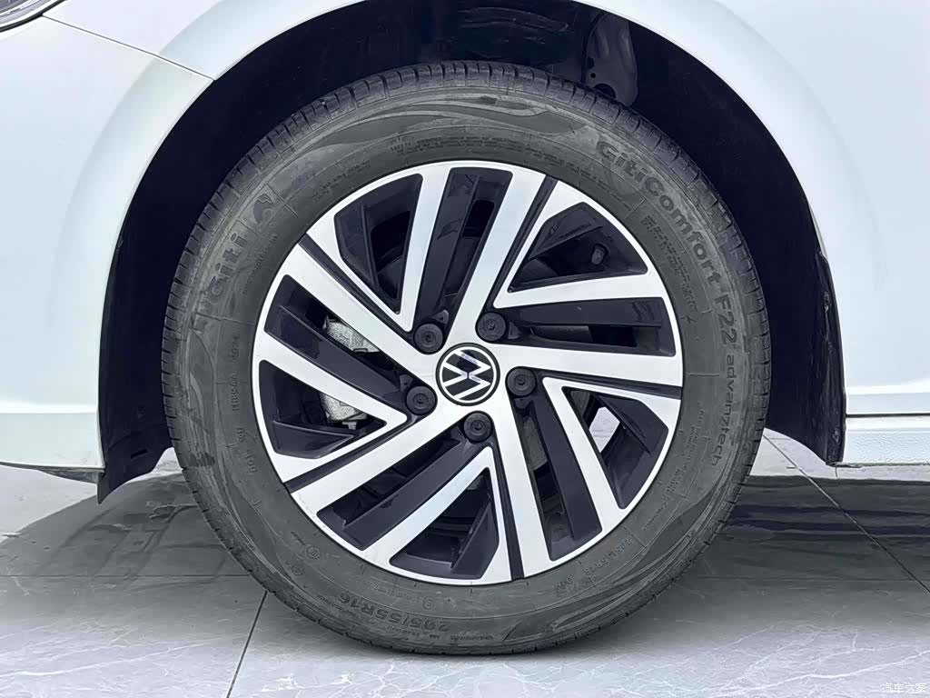Volkswagen Lavida, 2025 9