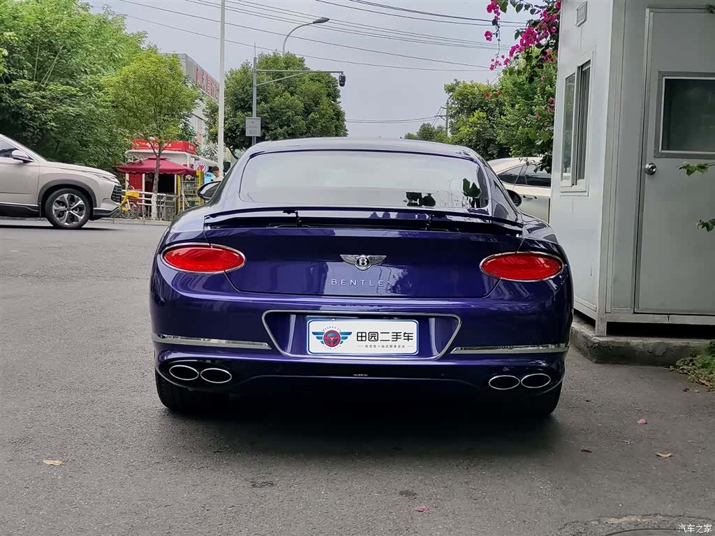 Bentley Continental GT, 2024 все фото