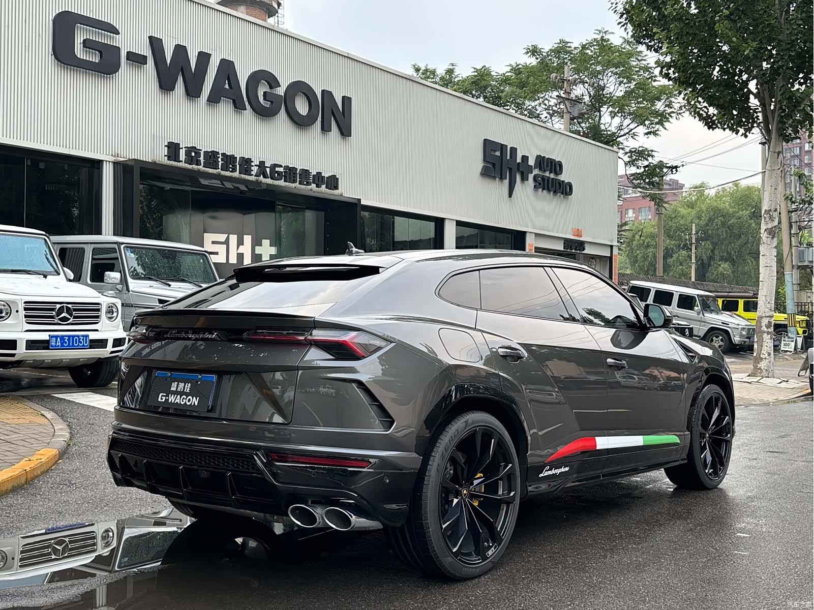 Lamborghini Urus, 2022 3