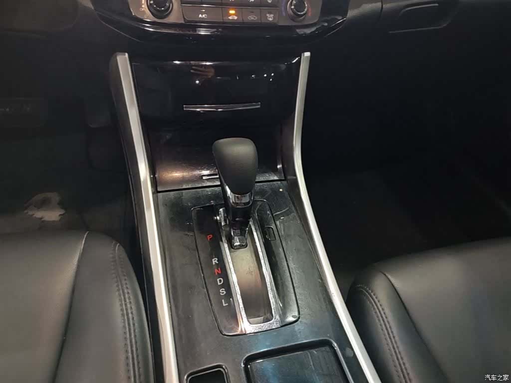 Honda Accord, 2017 14