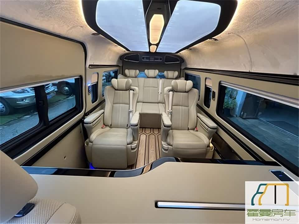 Toyota HIACE Toyota HIACE