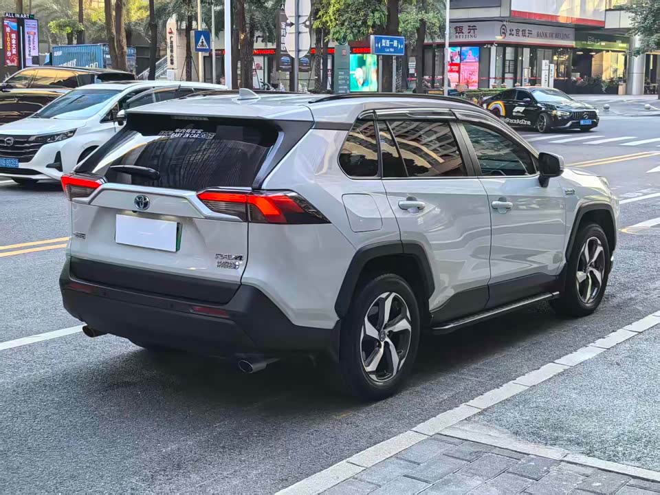 Toyota RAV4 Rongfang Dual Engine E+