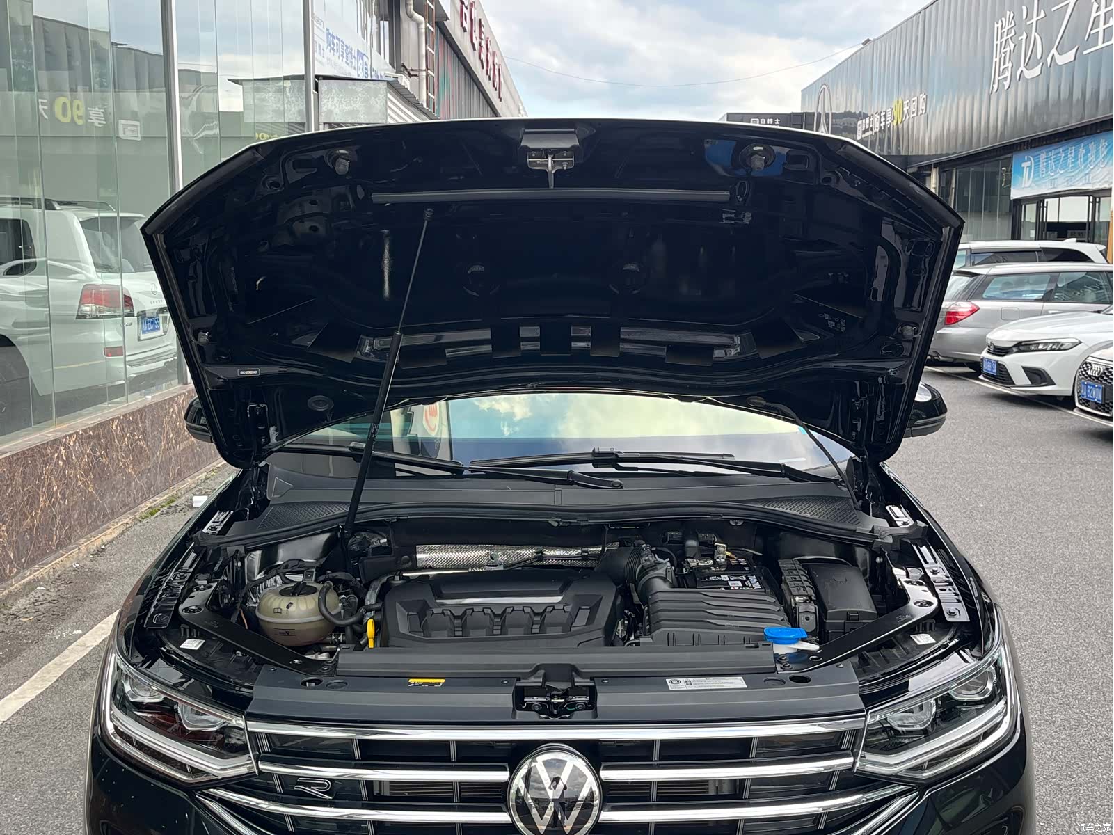 Volkswagen Tiguan L, 2024 14
