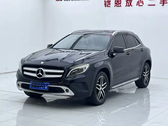 Mercedes-Benz GLA 2017 — купить из Китая под заказ