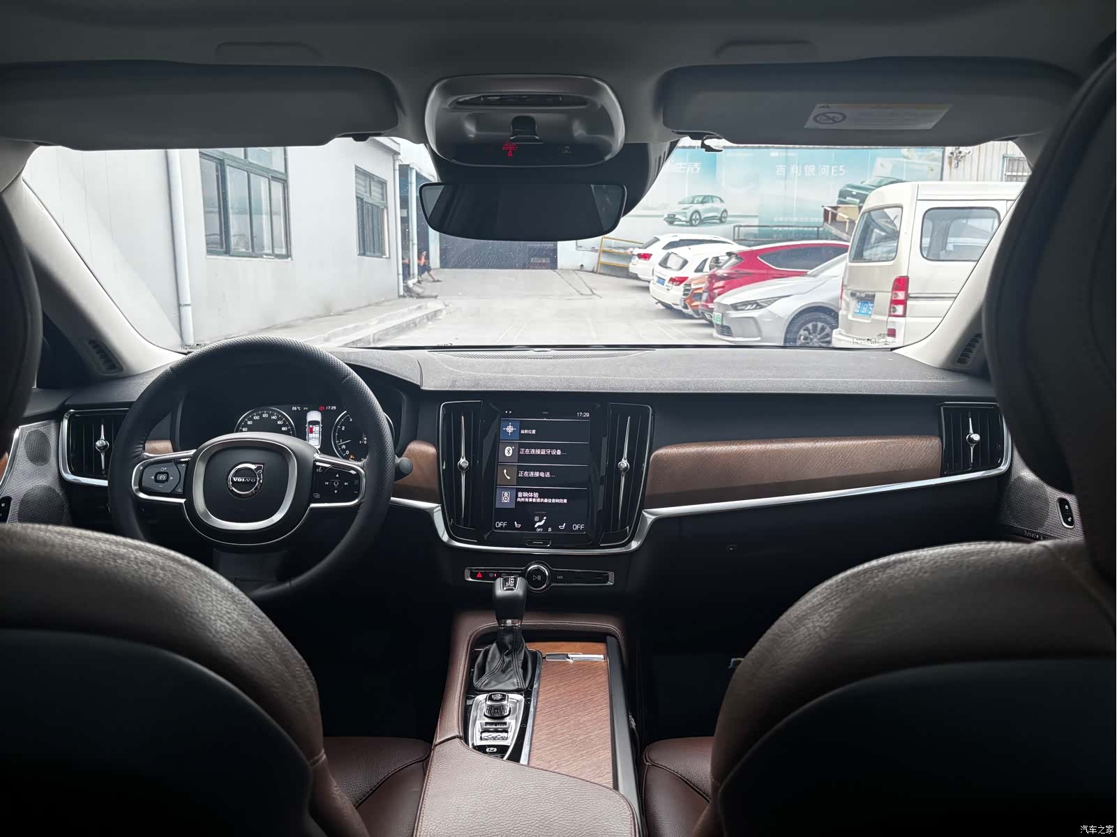 Volvo S90, 2019 все фото