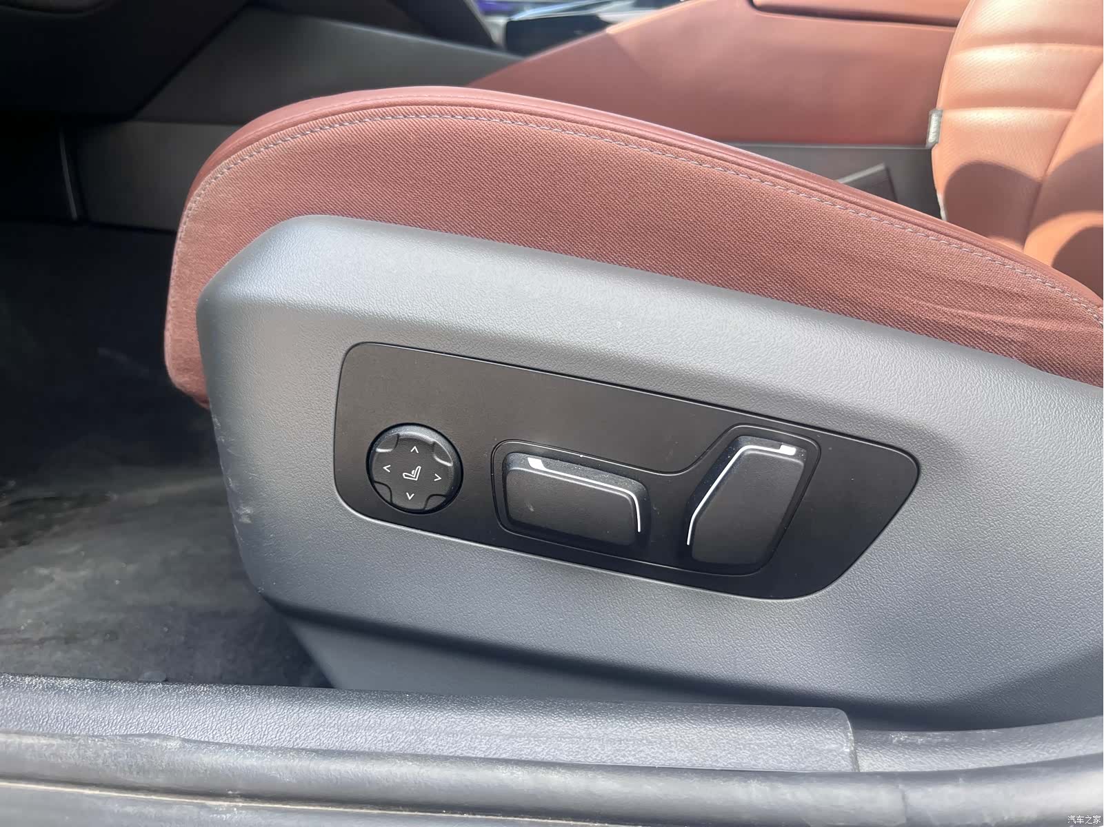 BMW i5, 2024 10