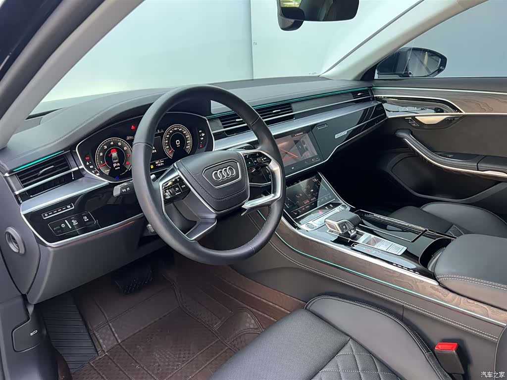 Audi A8L, 2022 34