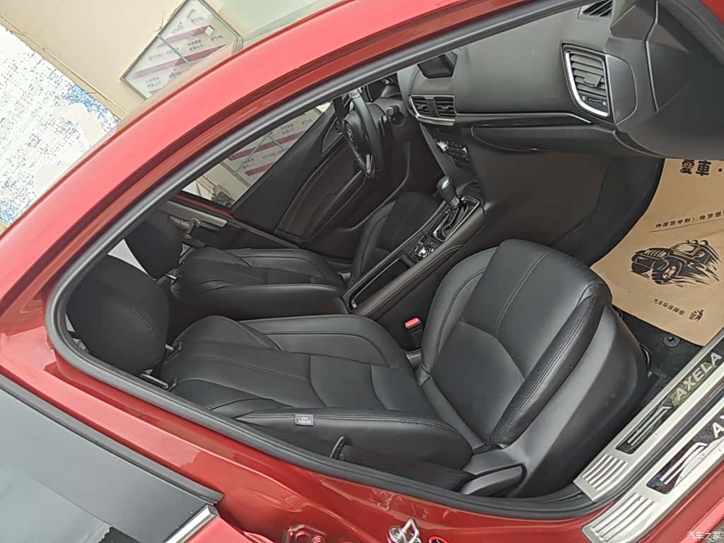 Mazda Mazda3, 2018 25