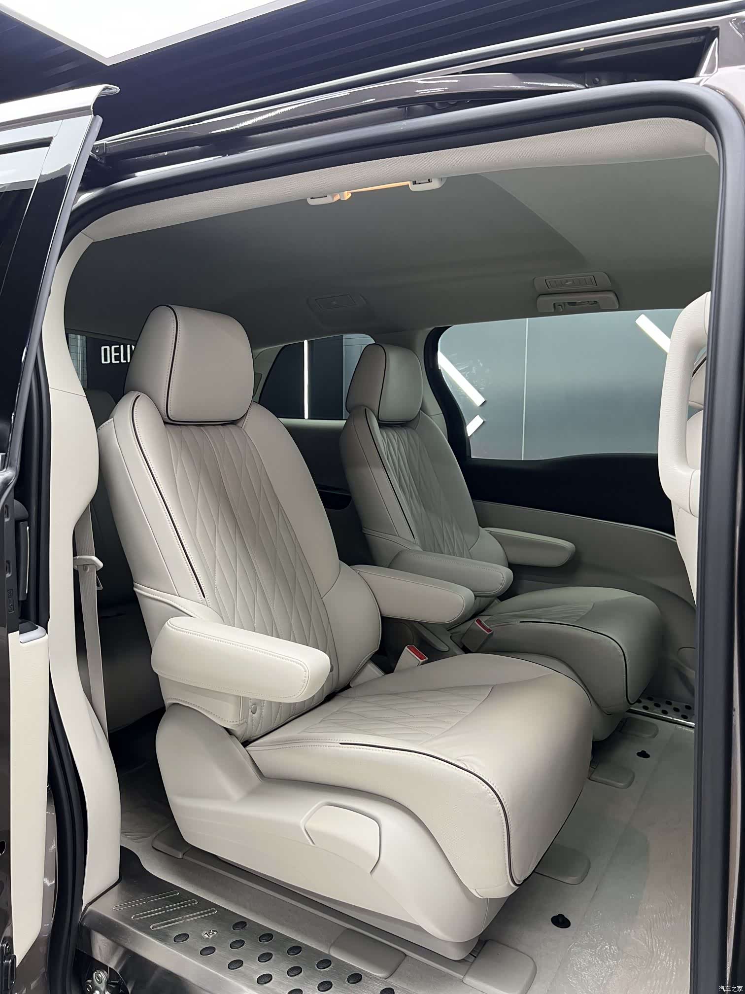 Buick GL8, 2022 30