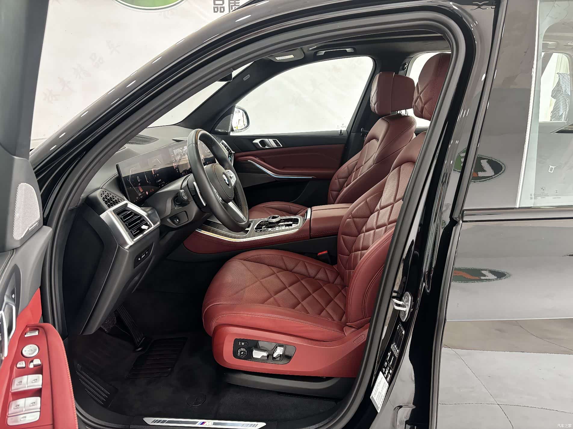 BMW X5, 2025 13