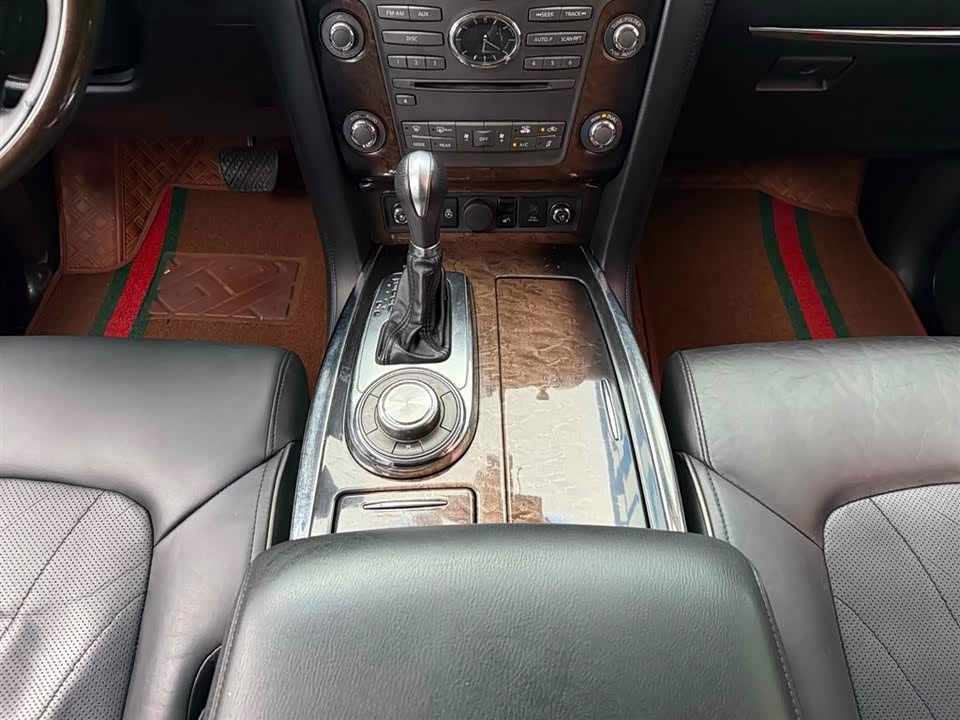 Infiniti QX Infiniti QX