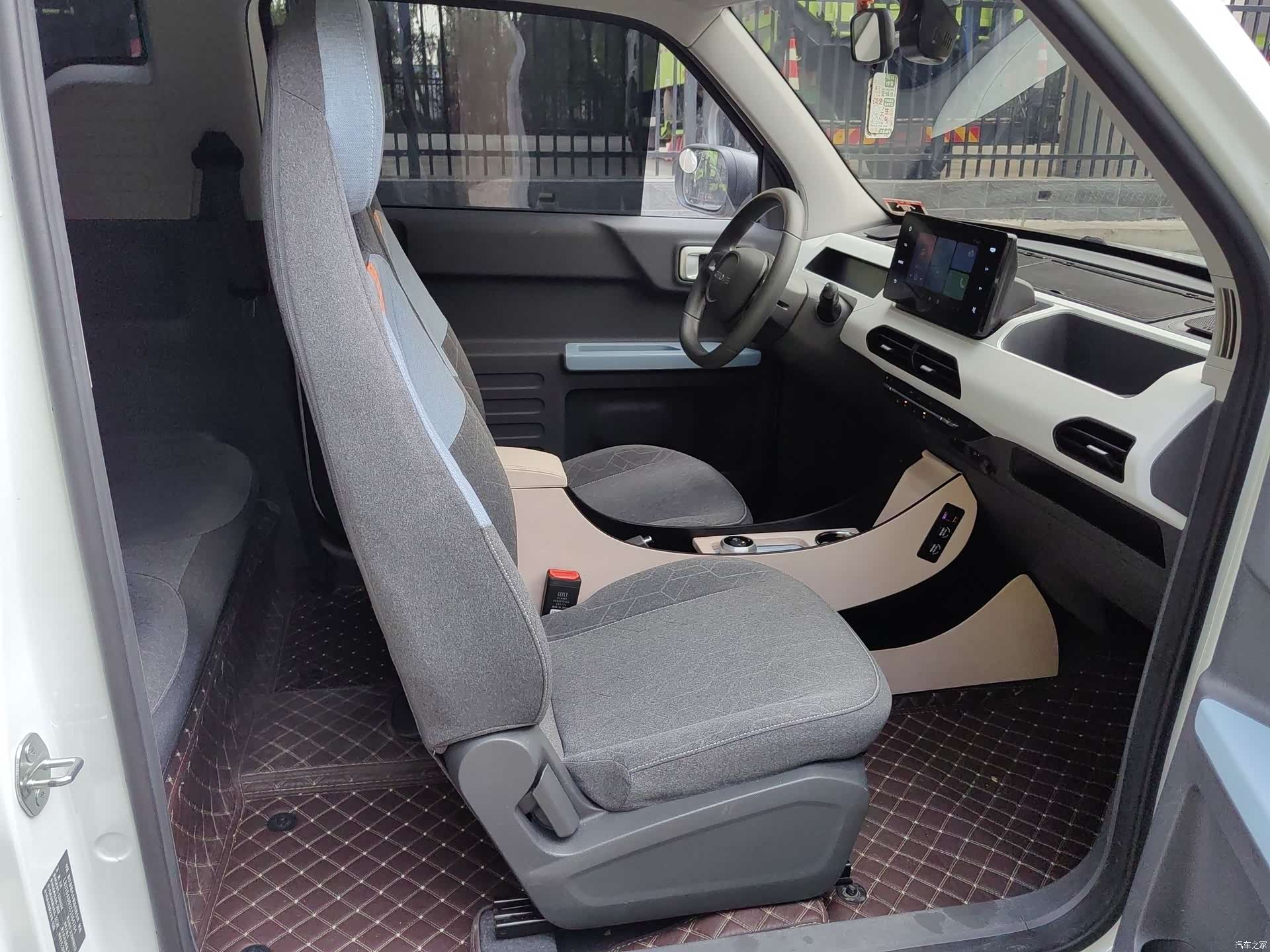 Geely Panda, 2025 все фото