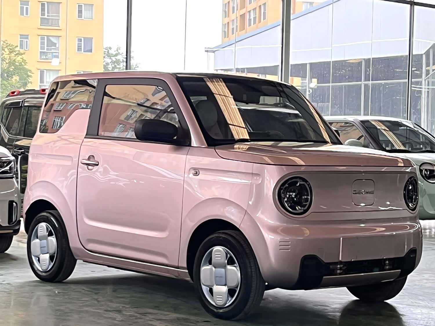 Geely Panda, 2023 3