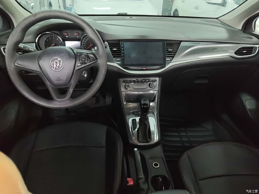 Buick Verano, 2018 10