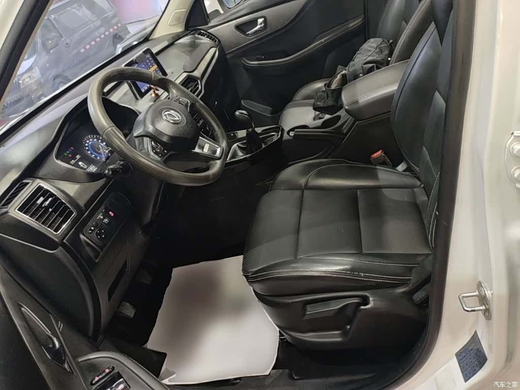 DongFeng S560, 2018 15