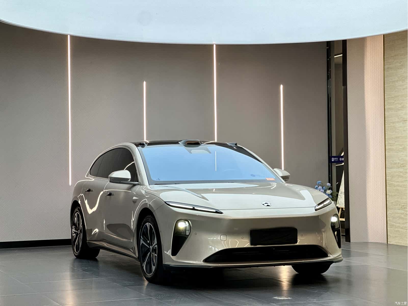 NIO ET5, 2024 3