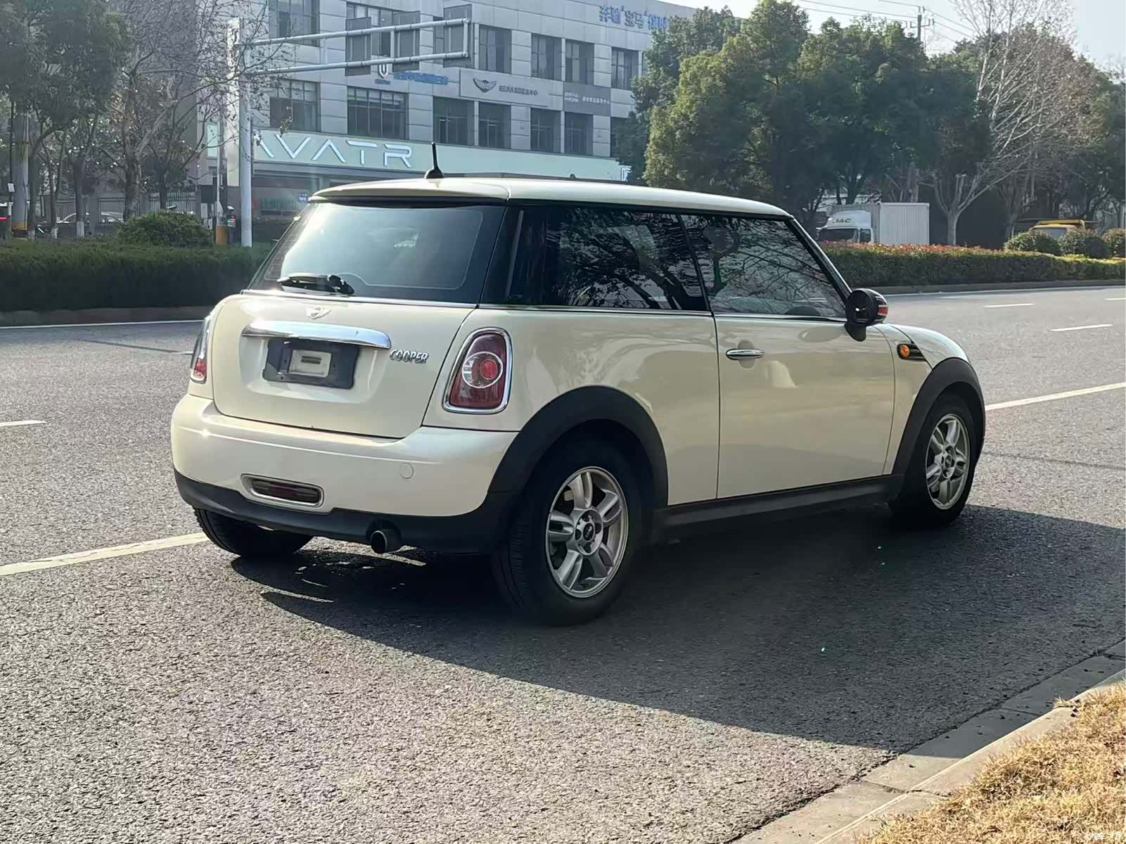 Mini ONE, 2012 6