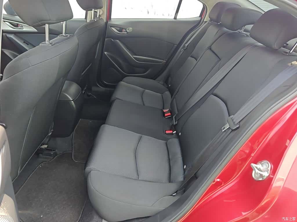Mazda Mazda3, 2018 17