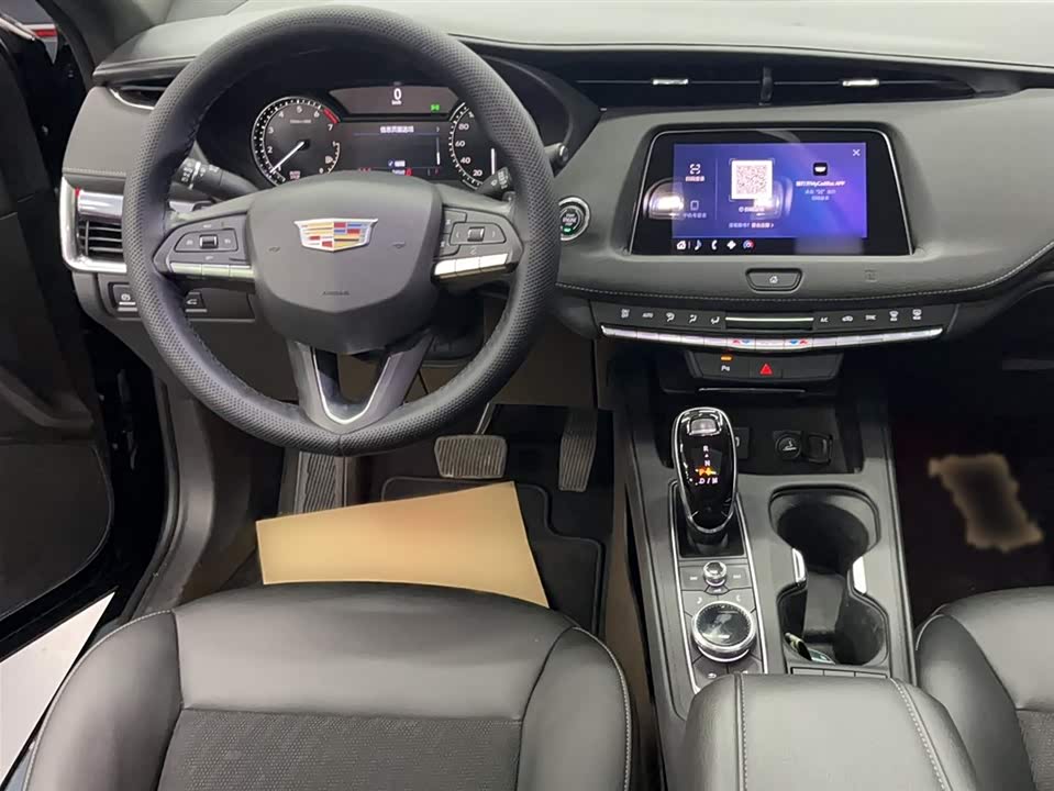 Cadillac XT4