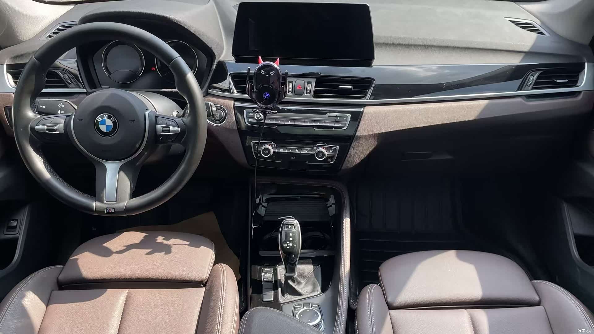 BMW X1, 2020 11