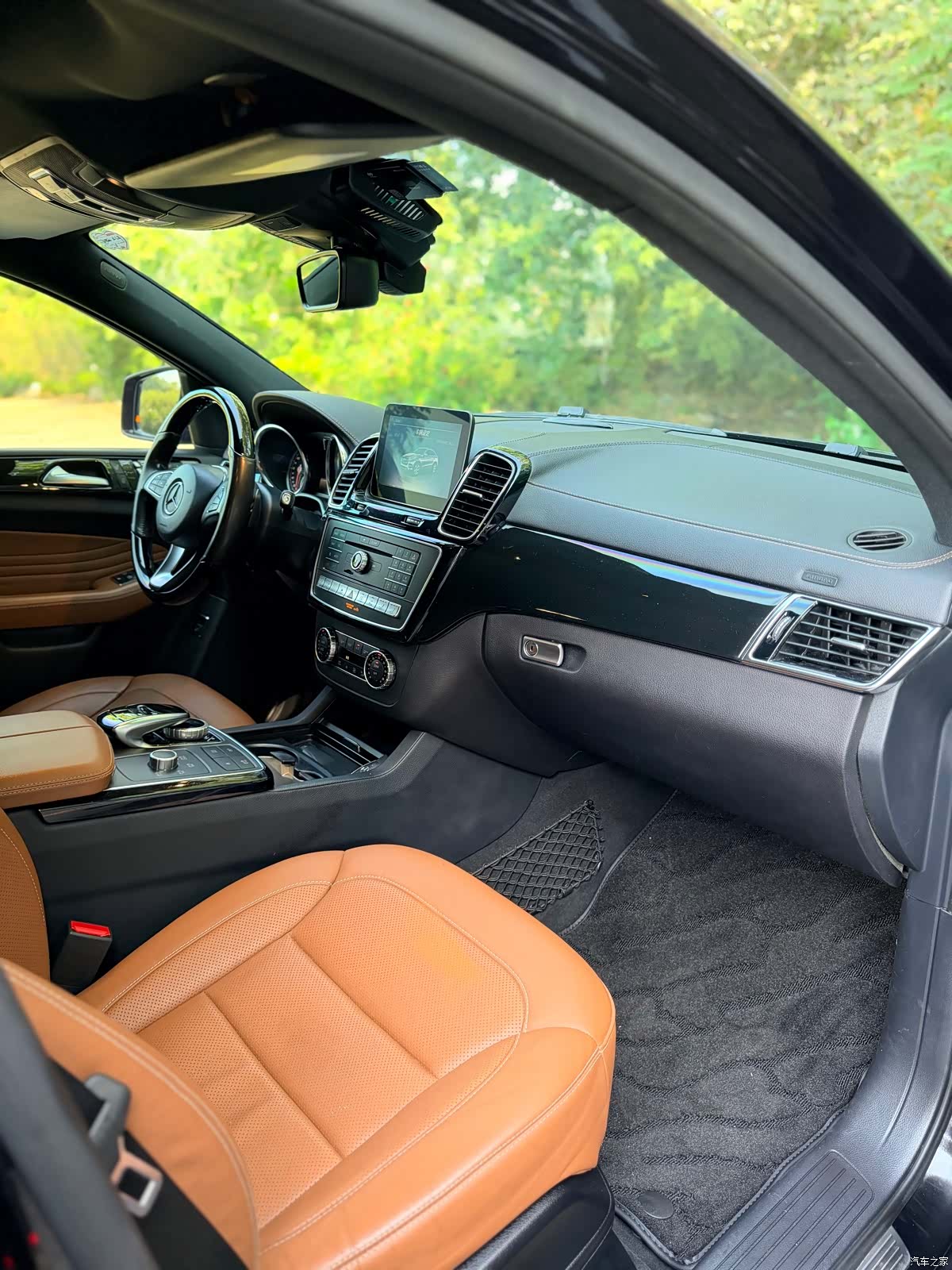 Mercedes-Benz GLE, 2018 16