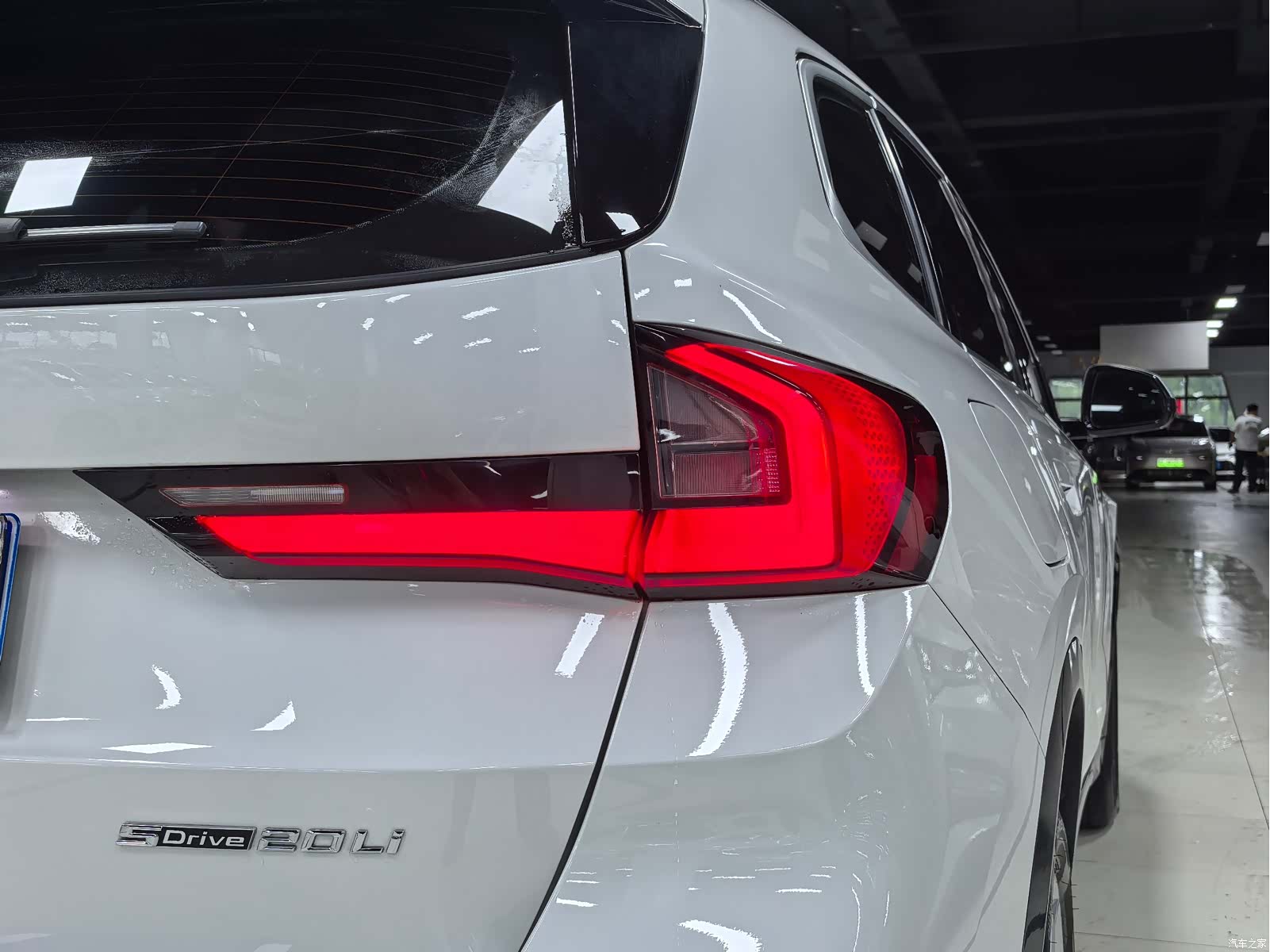 BMW X1, 2023 все фото
