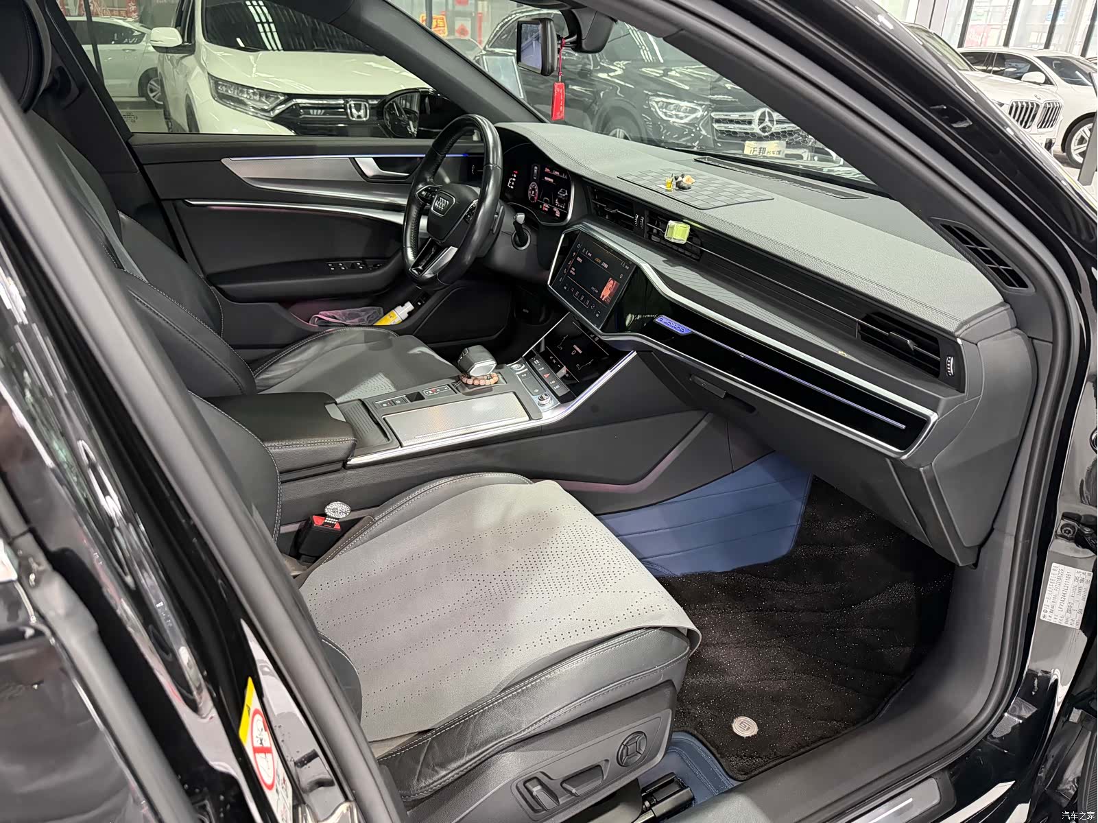 Audi A6L, 2020 7
