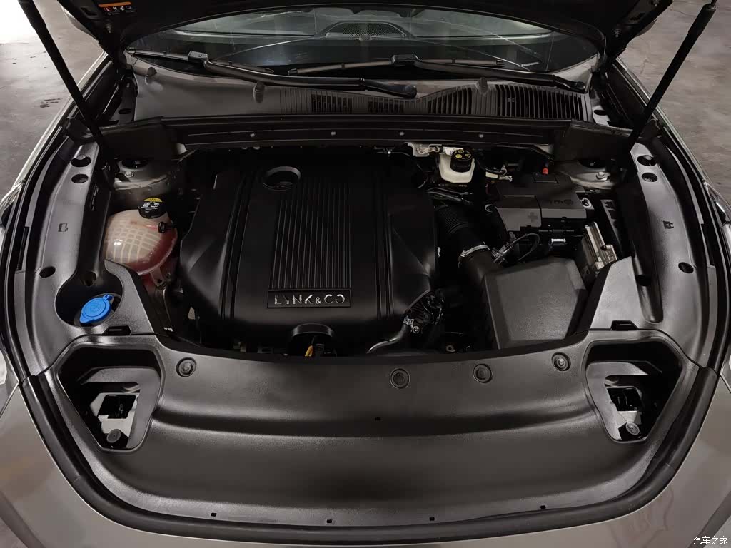 Lynk & Co 02, 2021 6