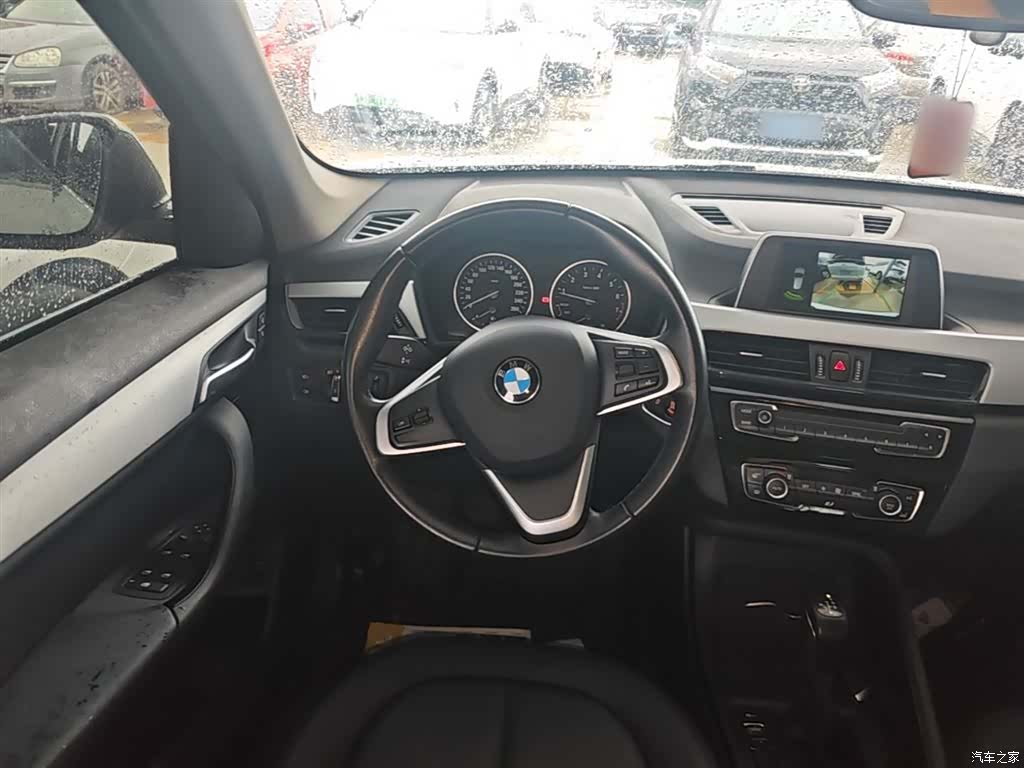 BMW X1, 2018 11