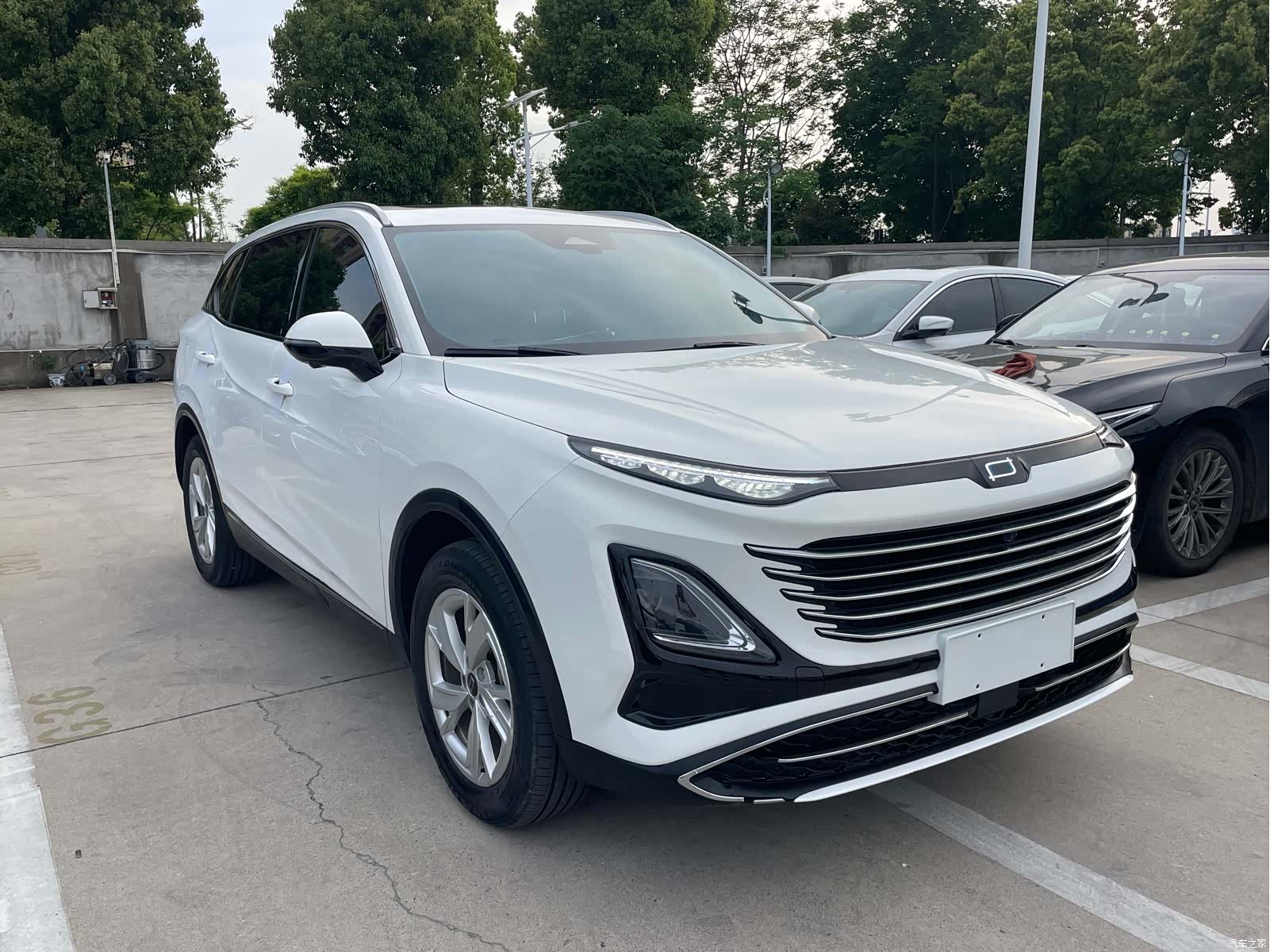Bestune T90, 2023 3