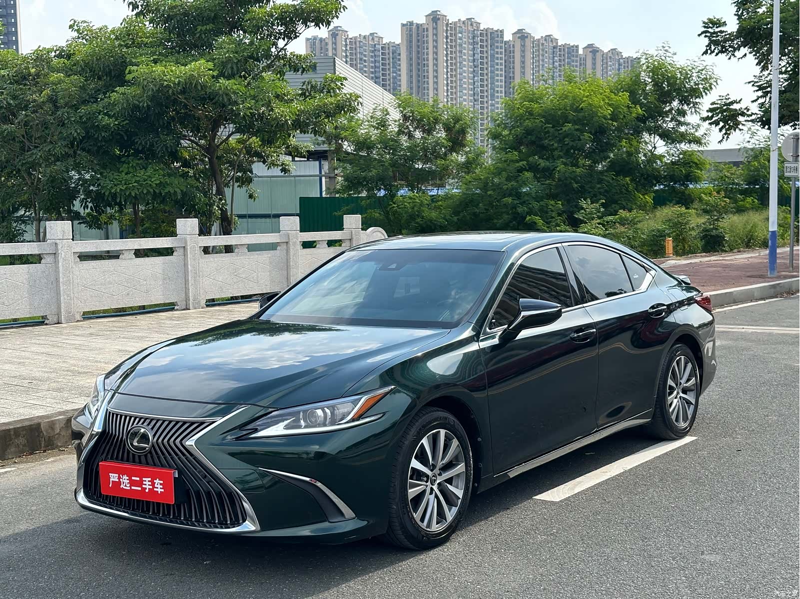 Lexus ES, 2019 1