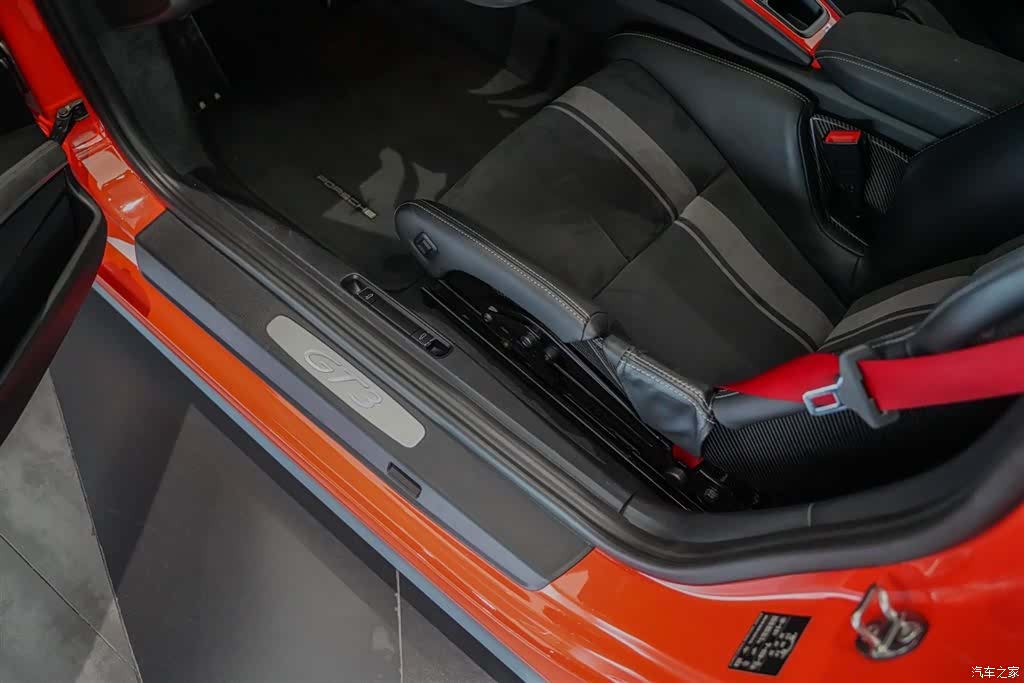 Porsche 911, 2018 10