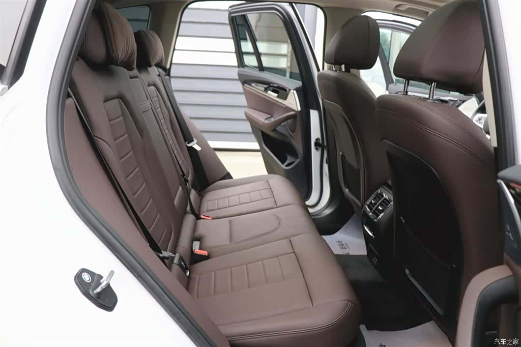 BMW X3, 2021 24