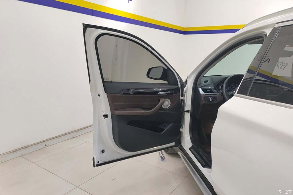 BMW X1, 2020 7