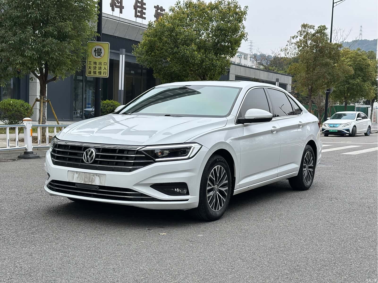 Volkswagen Sagitar, 2019 1