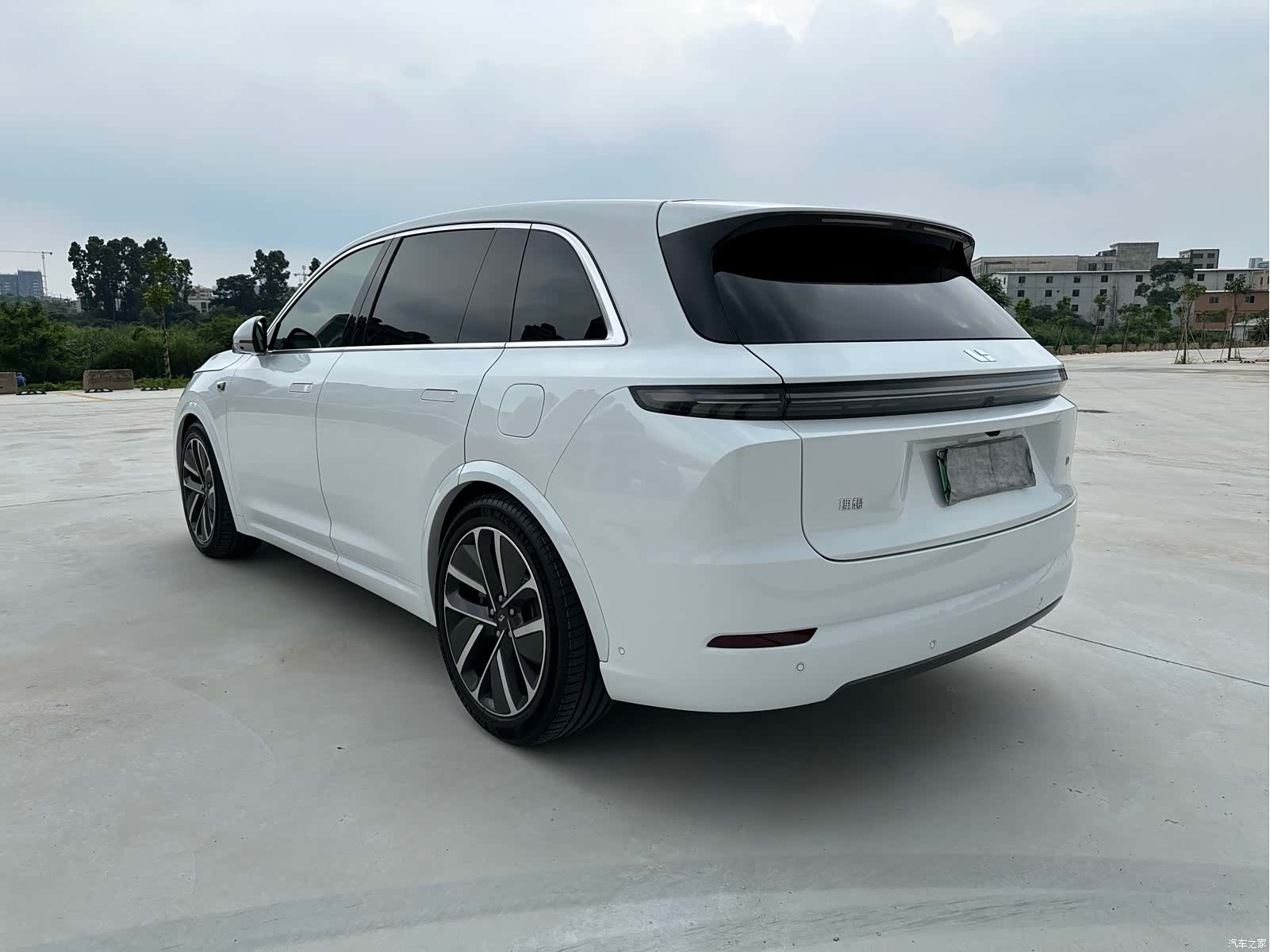 Li Auto L7, 2024 25