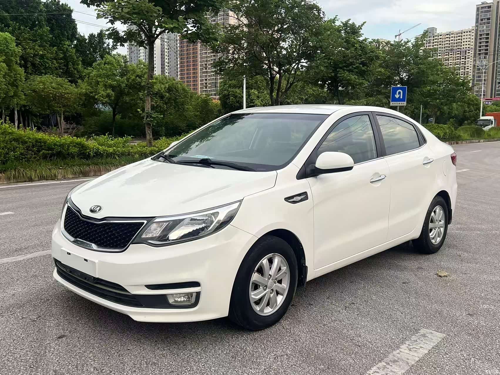 Kia K2, 2015 1