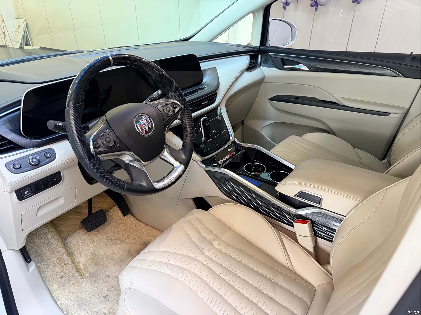 Buick GL8, 2024 8