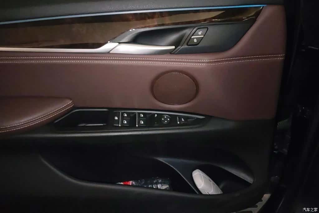 BMW X5, 2018 7