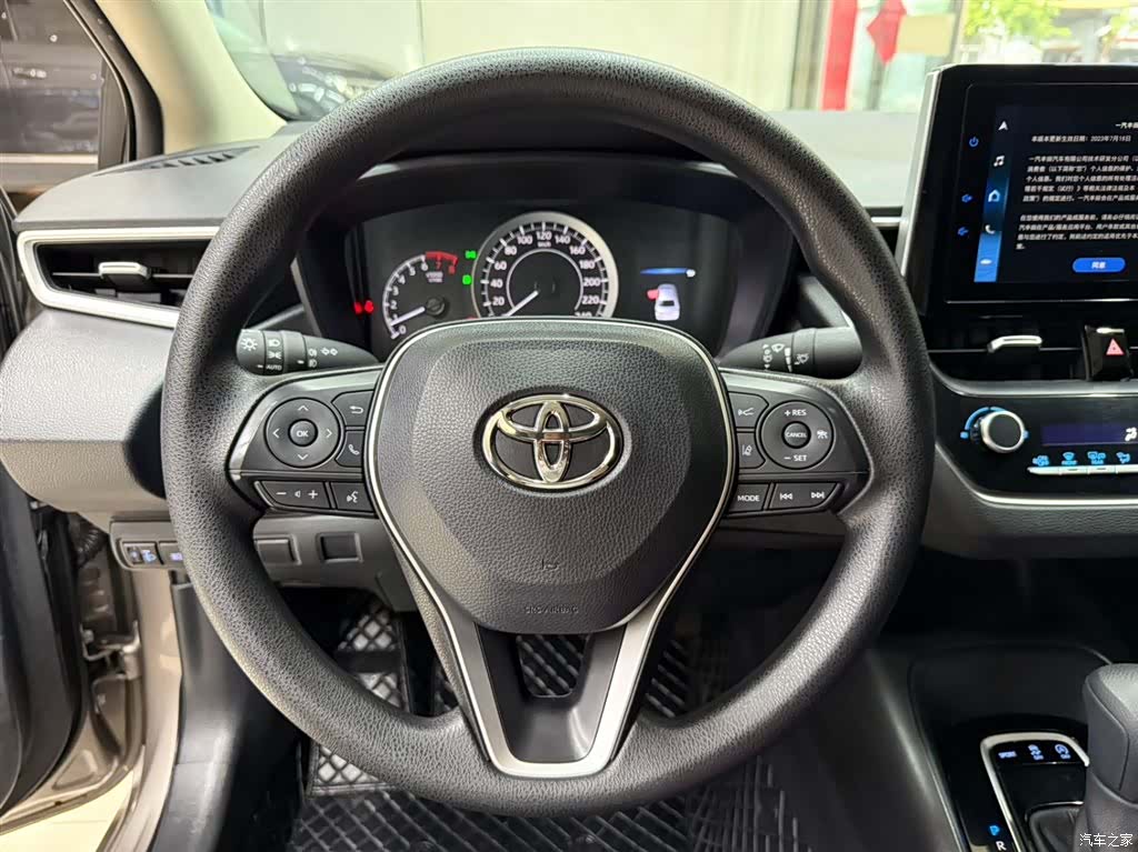 Toyota Corolla, 2024 11