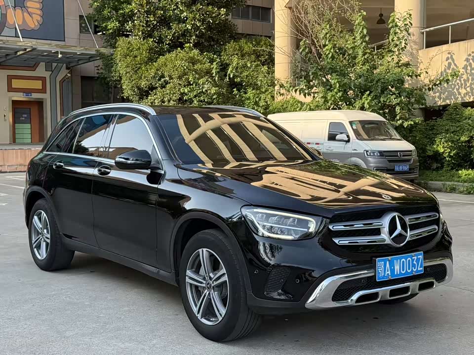 Mercedes-Benz GLC Mercedes-Benz GLC