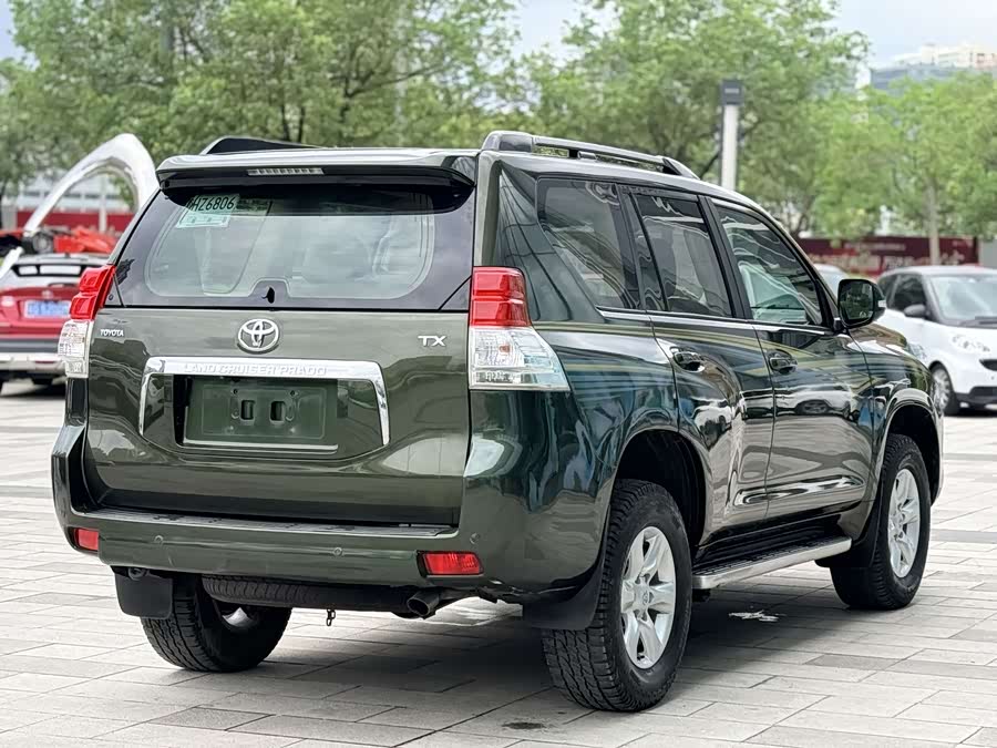 Toyota Prado 2014, фото 4