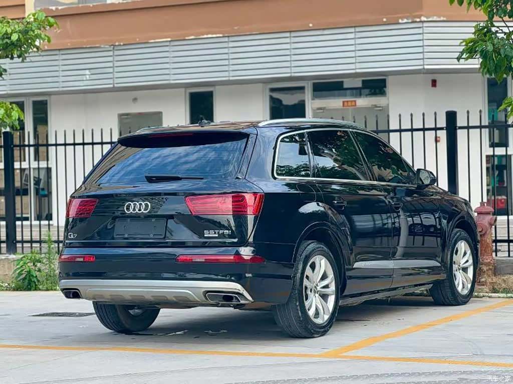 Audi Q7, 2019 4