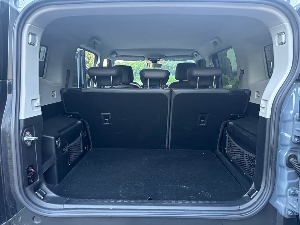 Jetour Jet Traveler C-DM