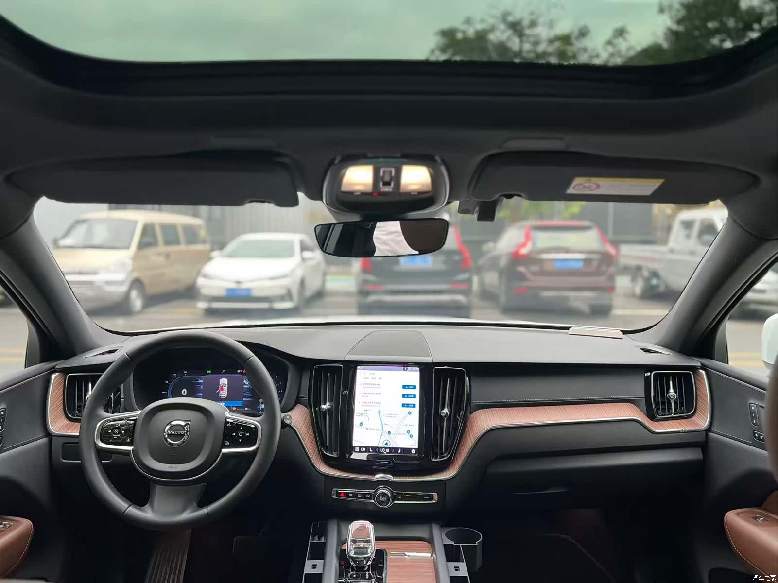 Volvo XC60, 2024 6