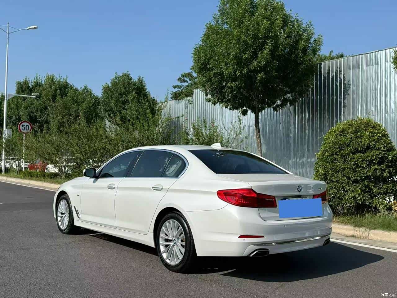BMW 5 Series, 2018 9