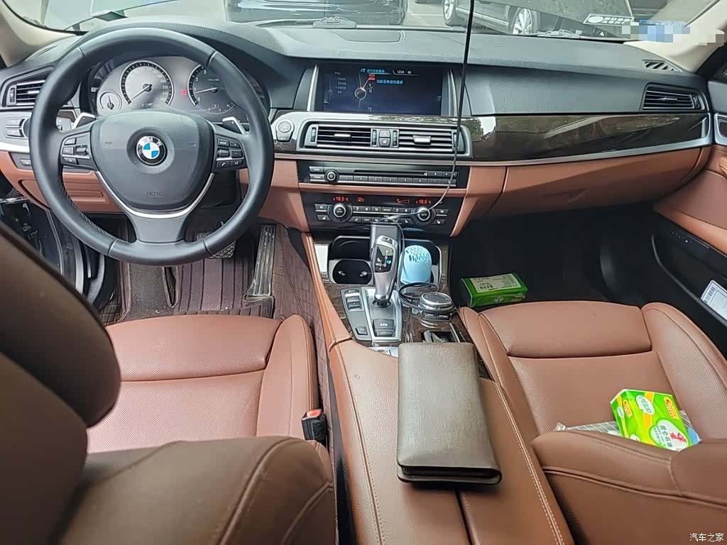 BMW 5 Series, 2015 все фото
