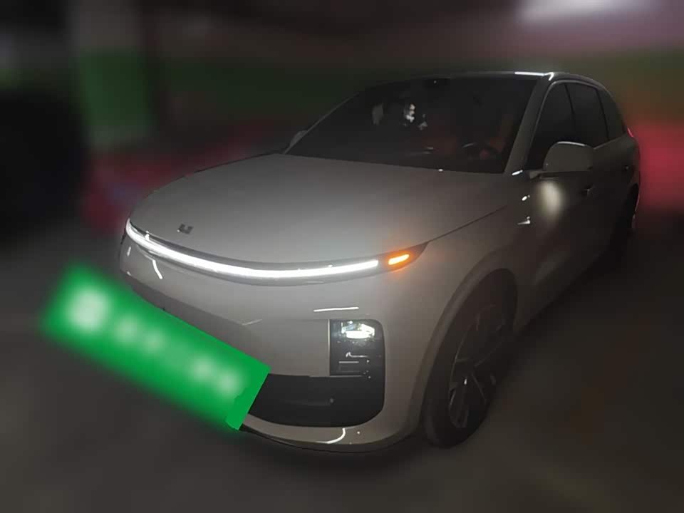 Li Auto Ideal L6
