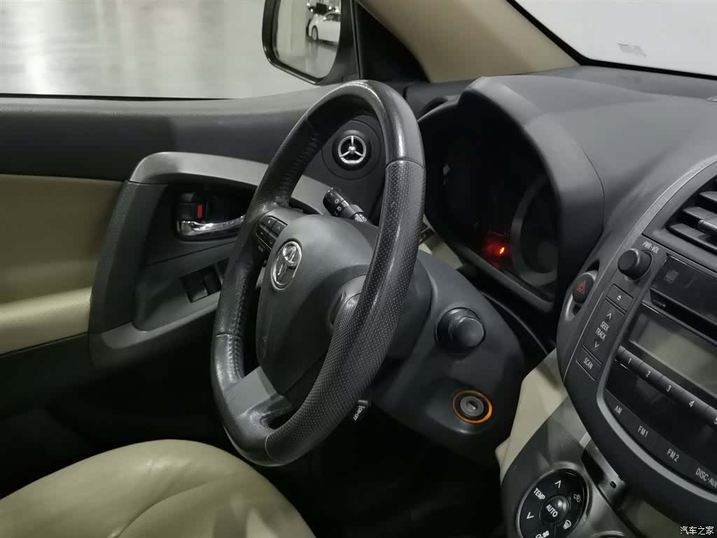 Toyota RAV4, 2012 22